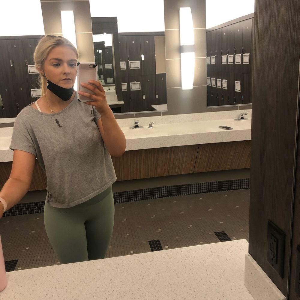 Gray Shirt. Open Back